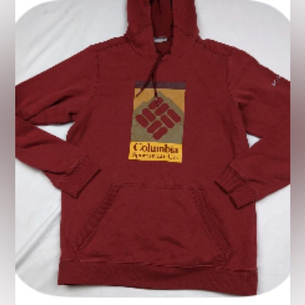Men’s small Columbia hoodie. Maroon